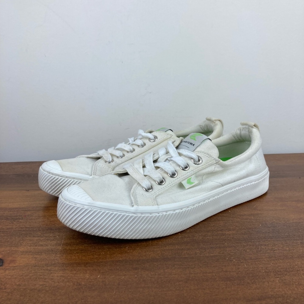 Cariuma Oca Casual Sneakers White Fabric Shoes 100103W01W Womens 8 - Mens 6.5.